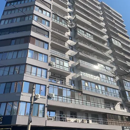 Bucharest-herastrau Apartament 3 *